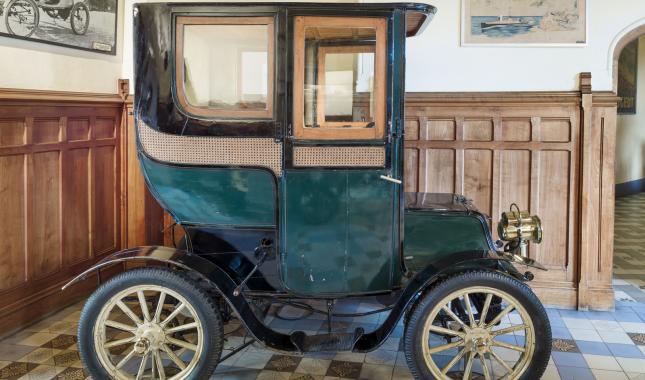 Automobile De Dion Bouton de 1901, collections du Musée Malartre - © Bertrand Stofleth