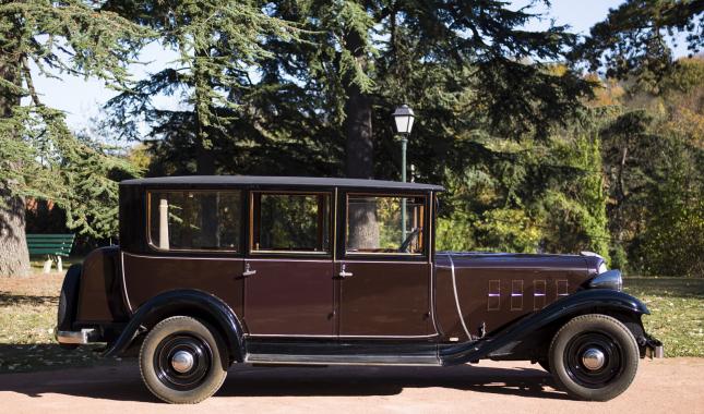 Automobile Renault de 1933, collections du Musée Malartre - © Bertrand Stofleth