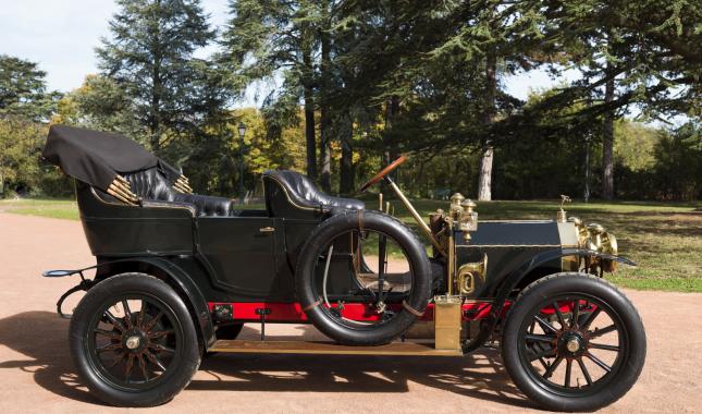Automobile Rochet-Schneider de 1909, collections du Musée Malartre - © Bertrand Stofleth