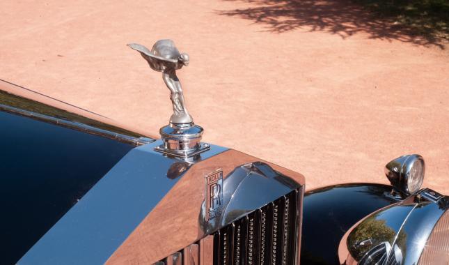 Mascotte "Spirit Of Exctasy" de l'automobile Rolls Royce de 1934, collections du Musée Malartre - © Bertrand Stofleth