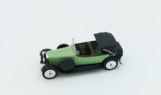 Miniature automobile SOLIDO Hispano Suiza H6B 1926 du musée de l'automobile Henri Malartre.