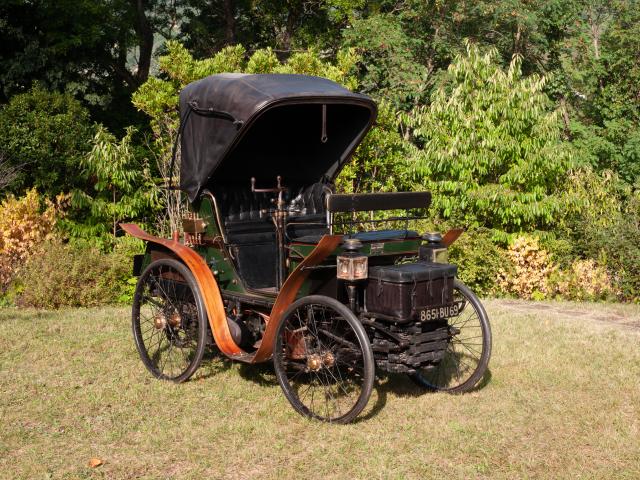 Automobile_ROCHET_SCHNEIDER_1ère_série_1895