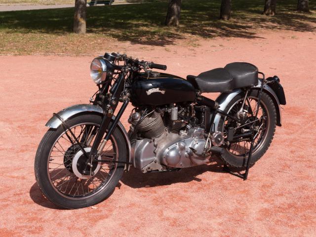 Motocyclette Vincent Rapide standard série C