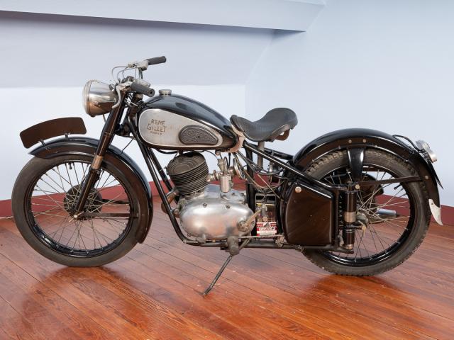 Motocyclette RENE GILLET Type A 51 Série 34 - côté gauche