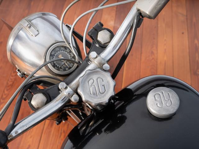 Motocyclette RENE GILLET Type A 51 Série 34 - détail