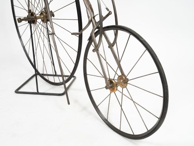 Grand bi n8 - detail roue arriere