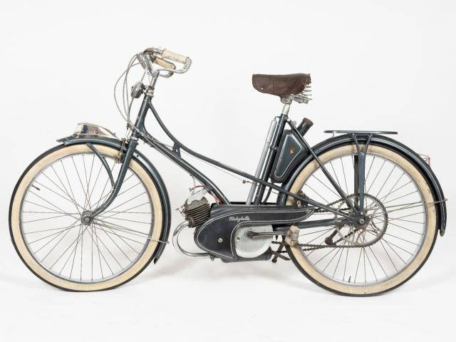 Mobylette Motobecane côté gauche