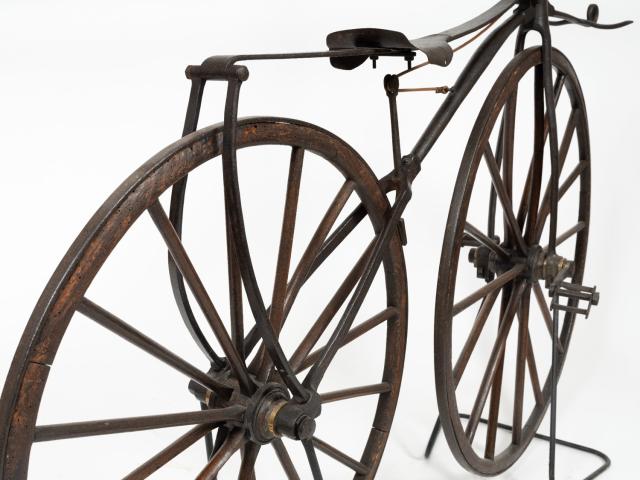 velocipede sans marque - roues arrières