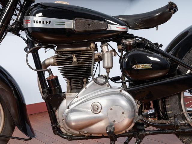 Motocyclette Terrot 500 cm3 - détail moteur