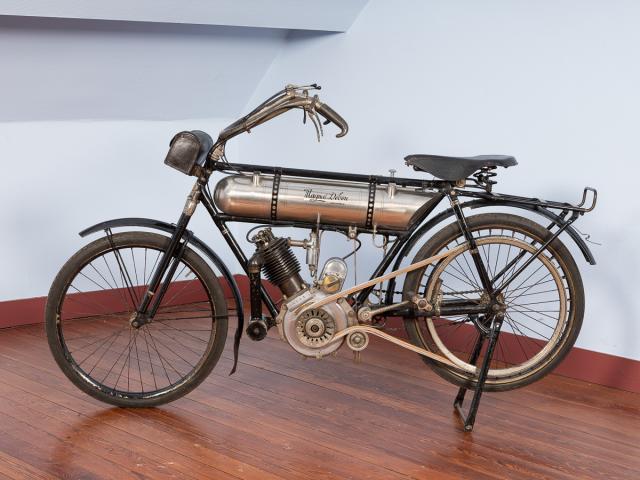 Motocyclette Magnat-Debon - côté gauche