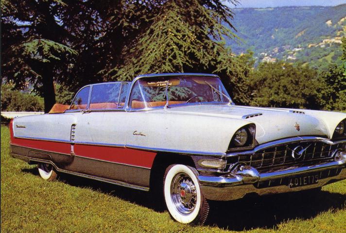 Automobile Packard Caribbean - profil droit
