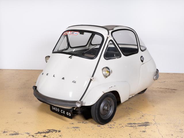 Automobile Velam Isetta