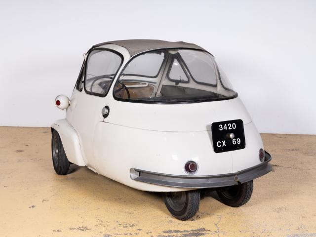 Automobile Velam Isetta
