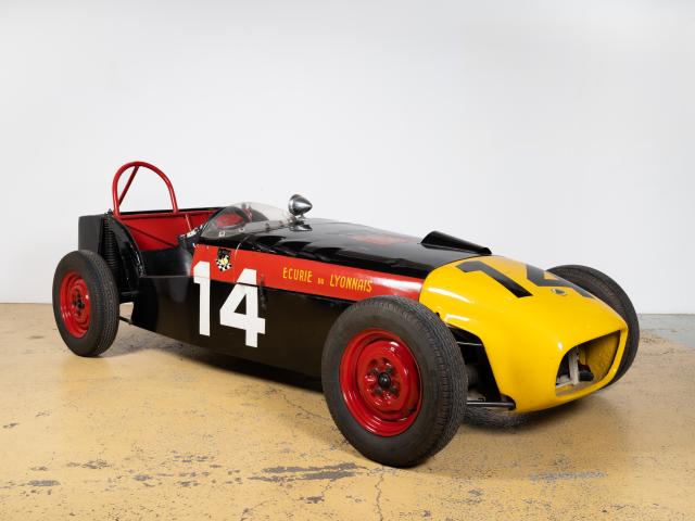 Automobile LOTUS-FORD "Super Seven" - Profil droit