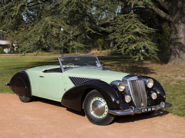 LANCIA Astura Spider Type 241 - Profil droit