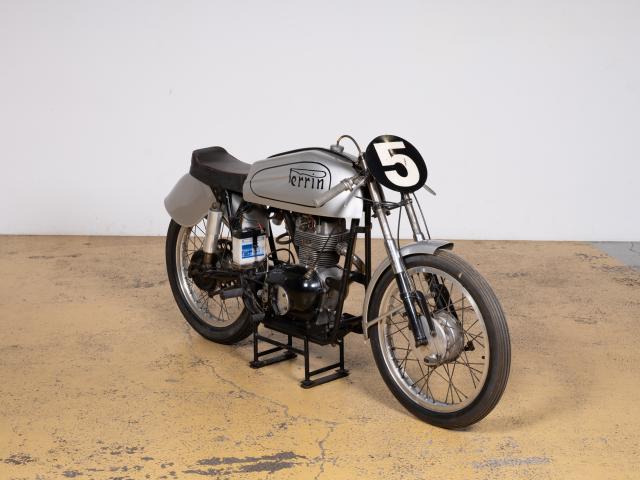 Motocyclette Jonghi Perrin - Face