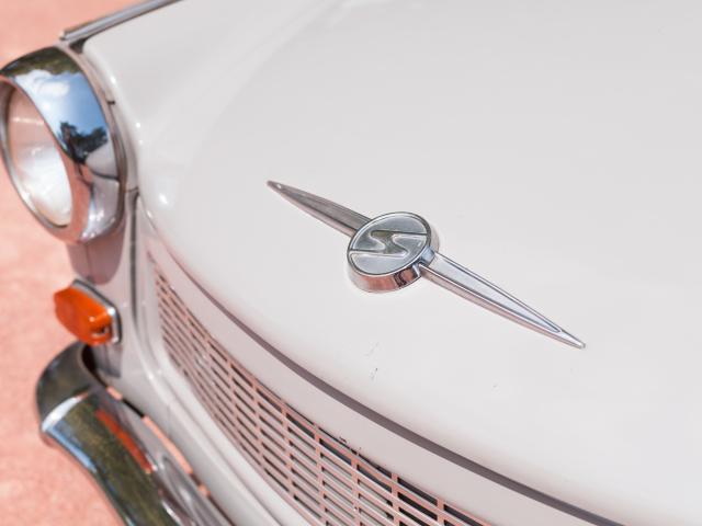 TRABANT Type P 601 LL - Détail capot