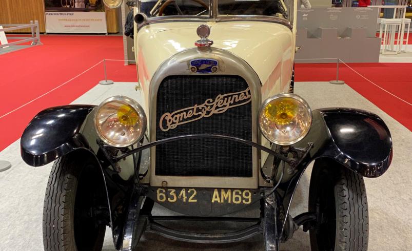 Automobile Cognet de Seynes de 1924 au Salon Rétromobile de 2020 - © Malartre